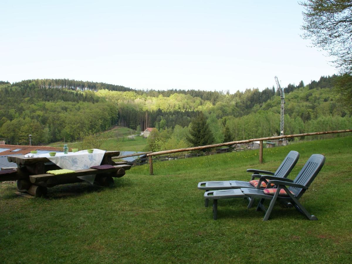 Cosy Holiday Home With Garden In Walscheid Extérieur photo